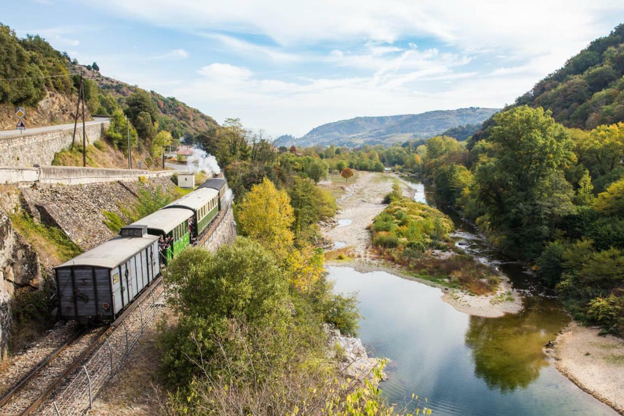 Gite Le Pied Du Geant - Local Securise Pour Les Velos Tournon-sur-Rhone Εξωτερικό φωτογραφία